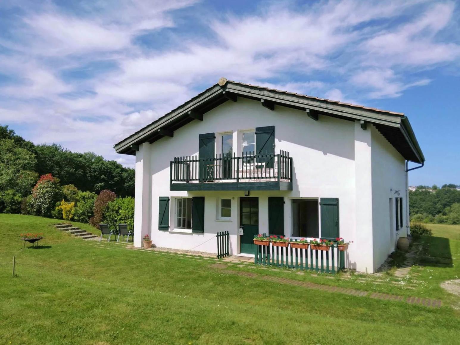 Maison Ihi-Toki - Apartamento Planta Baja T2 40M2 - Apartamento Planta Alta T3 54M2 Saint-Pée-sur-Nivelle Buitenkant foto