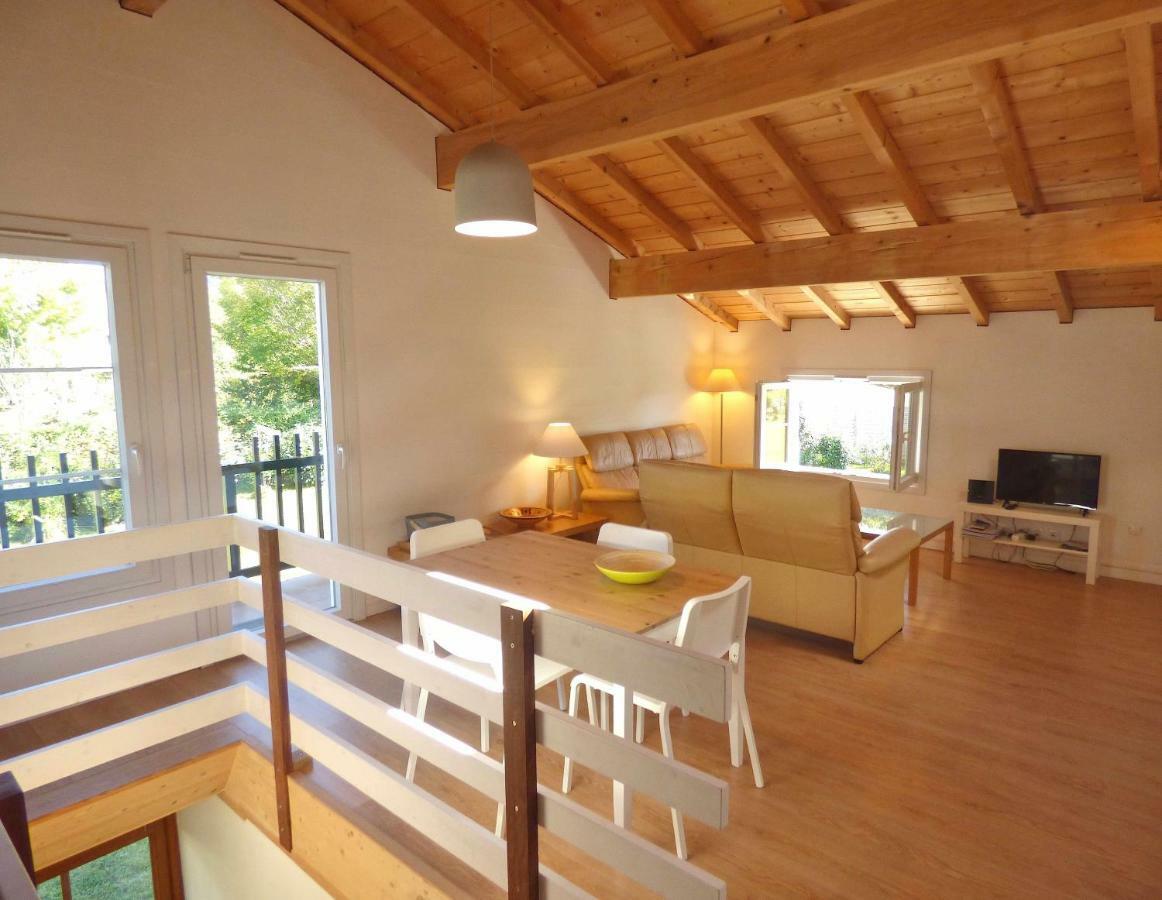 Maison Ihi-Toki - Apartamento Planta Baja T2 40M2 - Apartamento Planta Alta T3 54M2 Saint-Pée-sur-Nivelle Buitenkant foto